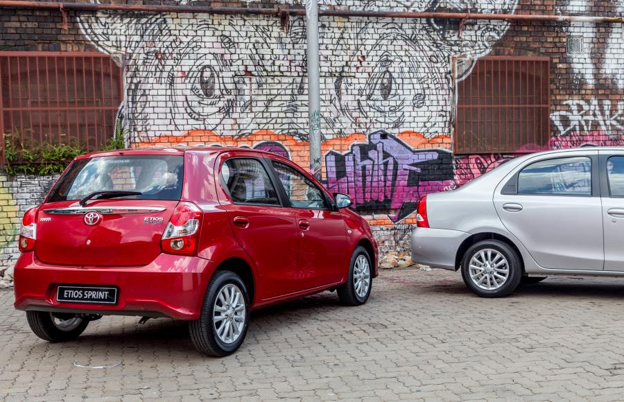  Toyota Etios Hatchback Sprint 2017 года  (ZA) (фото 24 из 33)